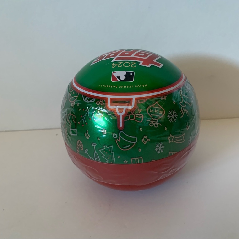 NWT. TOPPS 2024 Holiday Tin Baseball Cards - Picture 5 of 7